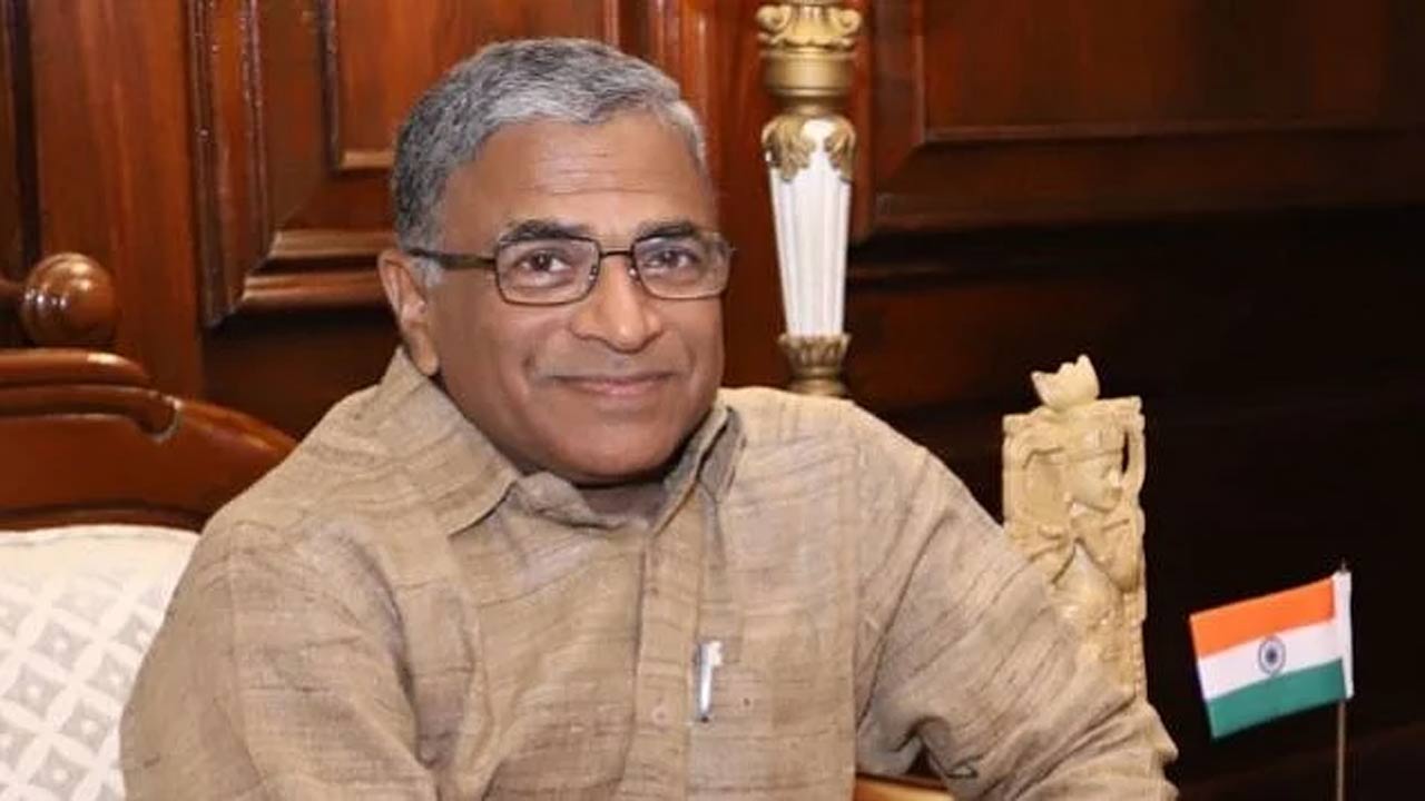 Harivansh Narayan Singh