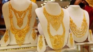 Latest rates of silver and gold: 3 రోజుల్లో రూ.5వేల 900 పెరిగిన తులం గోల్డ్…