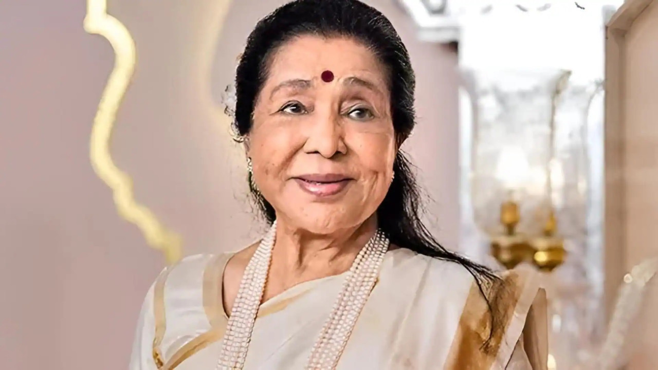 Singer Asha Bhosle