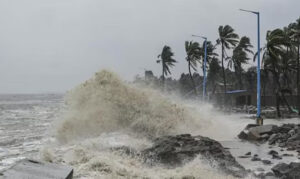 Rain Alert For Andhra Pradesh Telangana: తీరం దాటిన తీవ్ర వాయుగుండం…